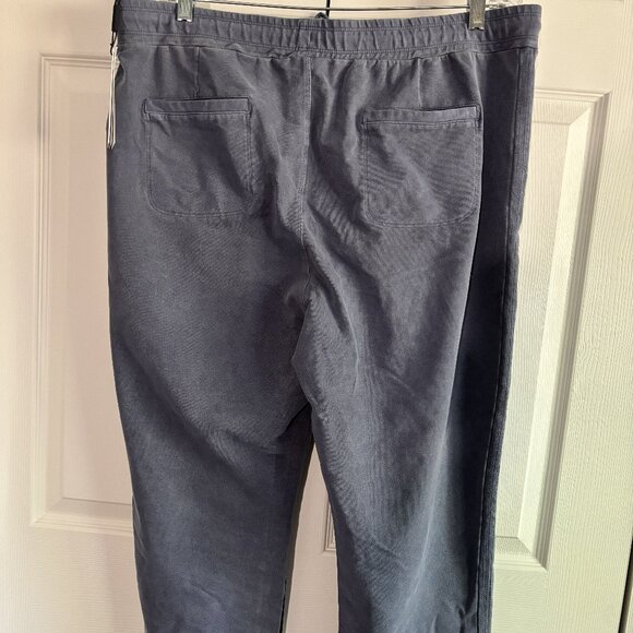 NWT Women's Size XXL Calvin Klein Performance Pant. - Picture 3 of 4